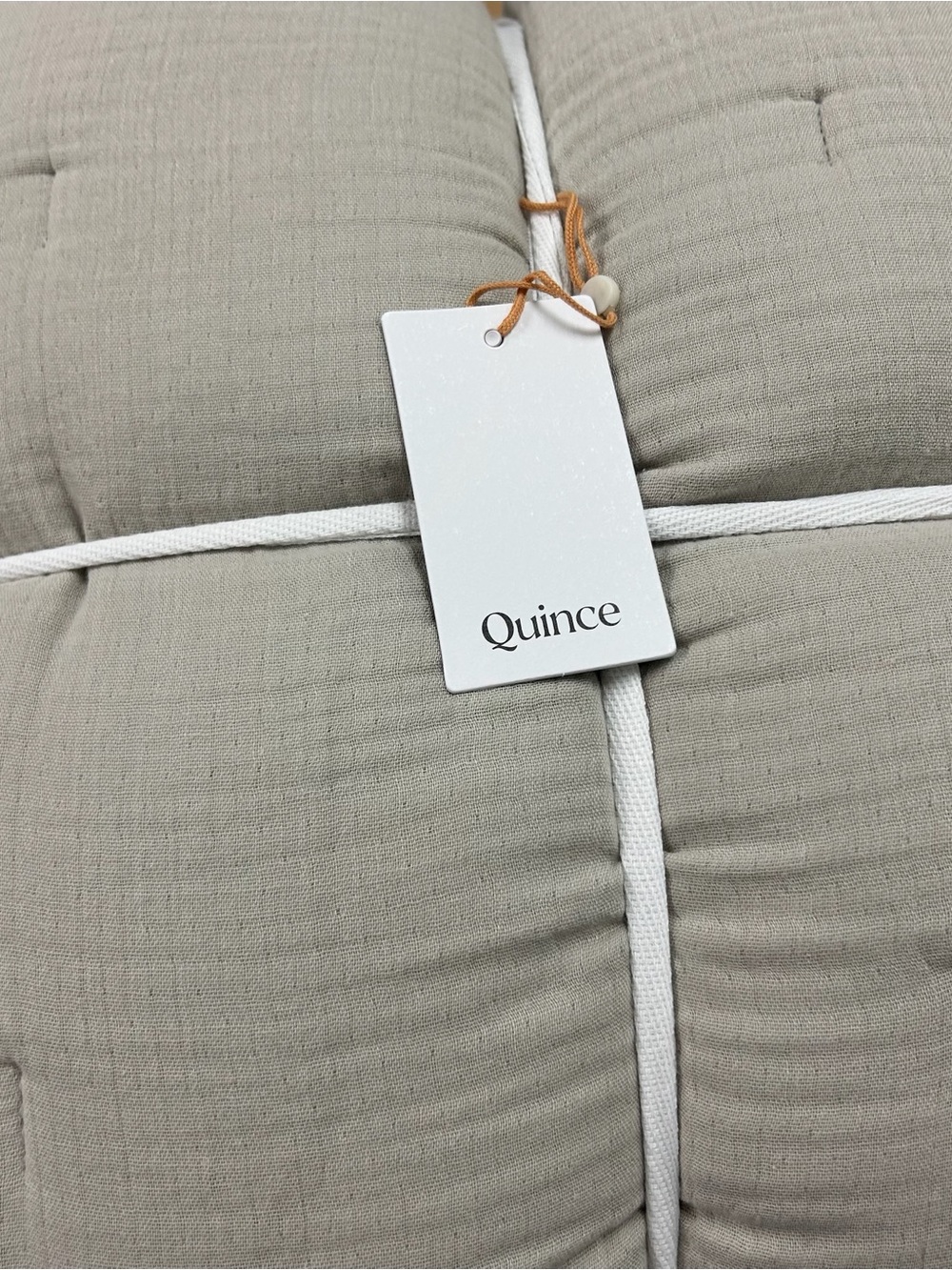 NWT QUINCE Organic Airy Gauze Dream Quilt King/Cal King Fog Grey 8030 - Picture 3 of 11